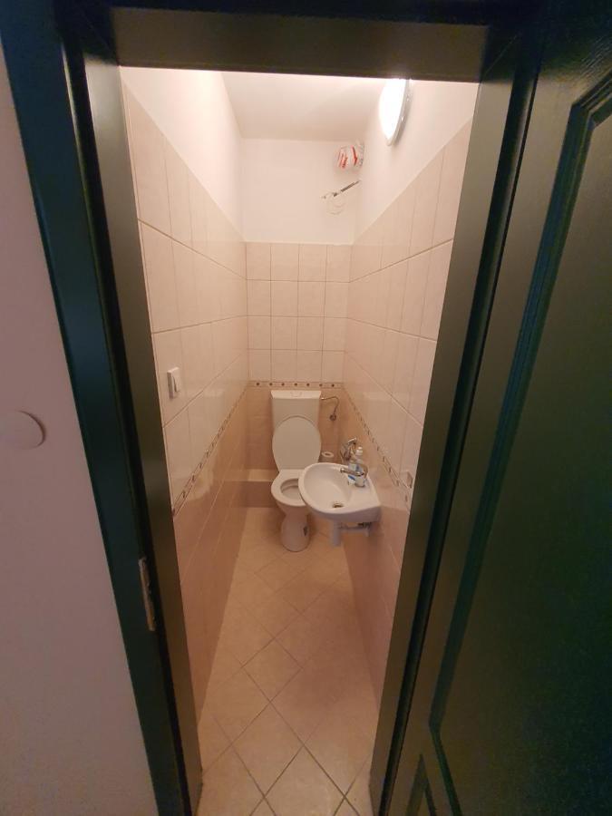 Cserke-Thermal Apartman Cserkeszolo Ngoại thất bức ảnh
